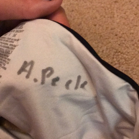 Pink bathing suit - Picture 3 of 3